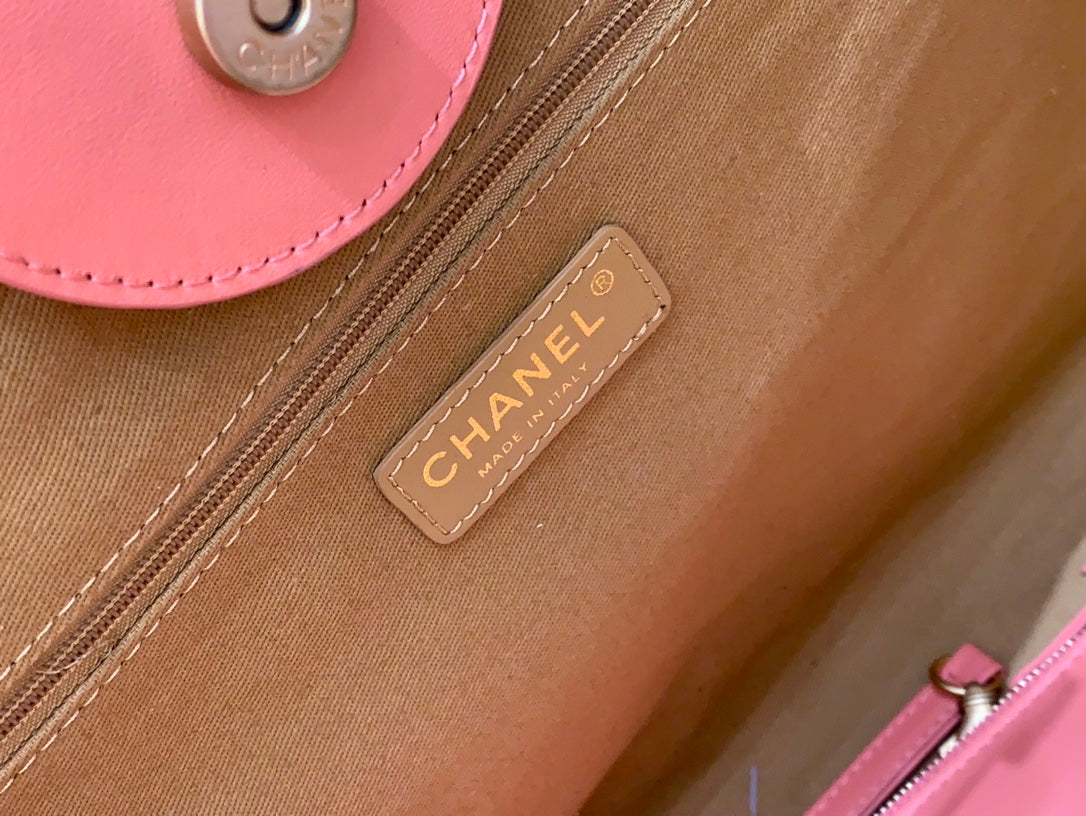 SAC CABAS CC DEAUVILLE 39 CM EN CUIR DE VEAU ORANGE LOGO MULTICOLORE