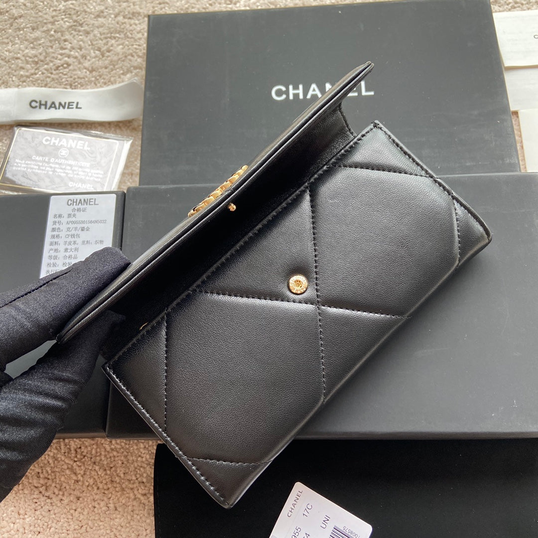 Portefeuille long CC 19 19 cm en cuir de veau noir