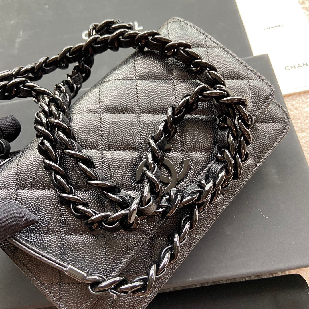 CC Classic Woc 20 cm en cuir de veau grainé noir