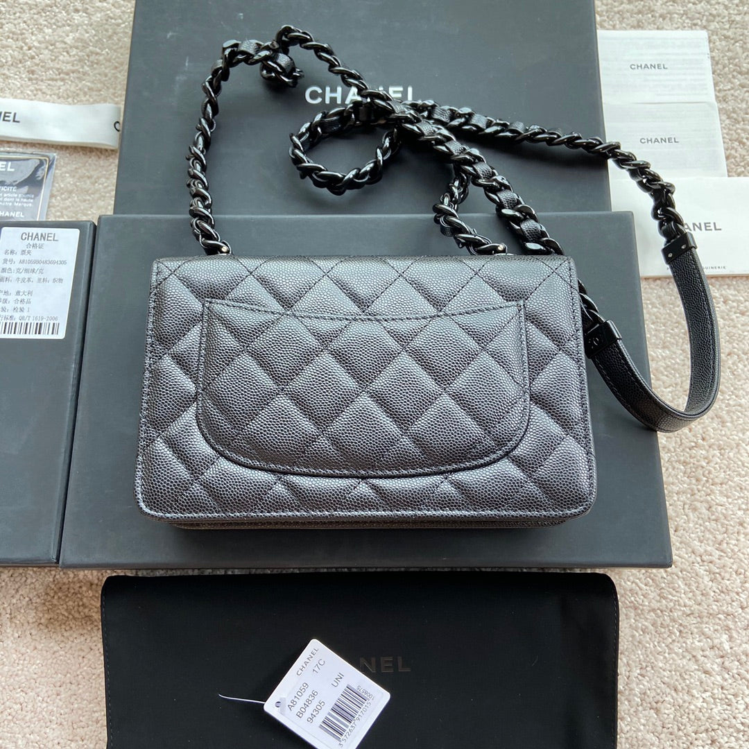CC Classic Woc 20 cm en cuir de veau grainé noir