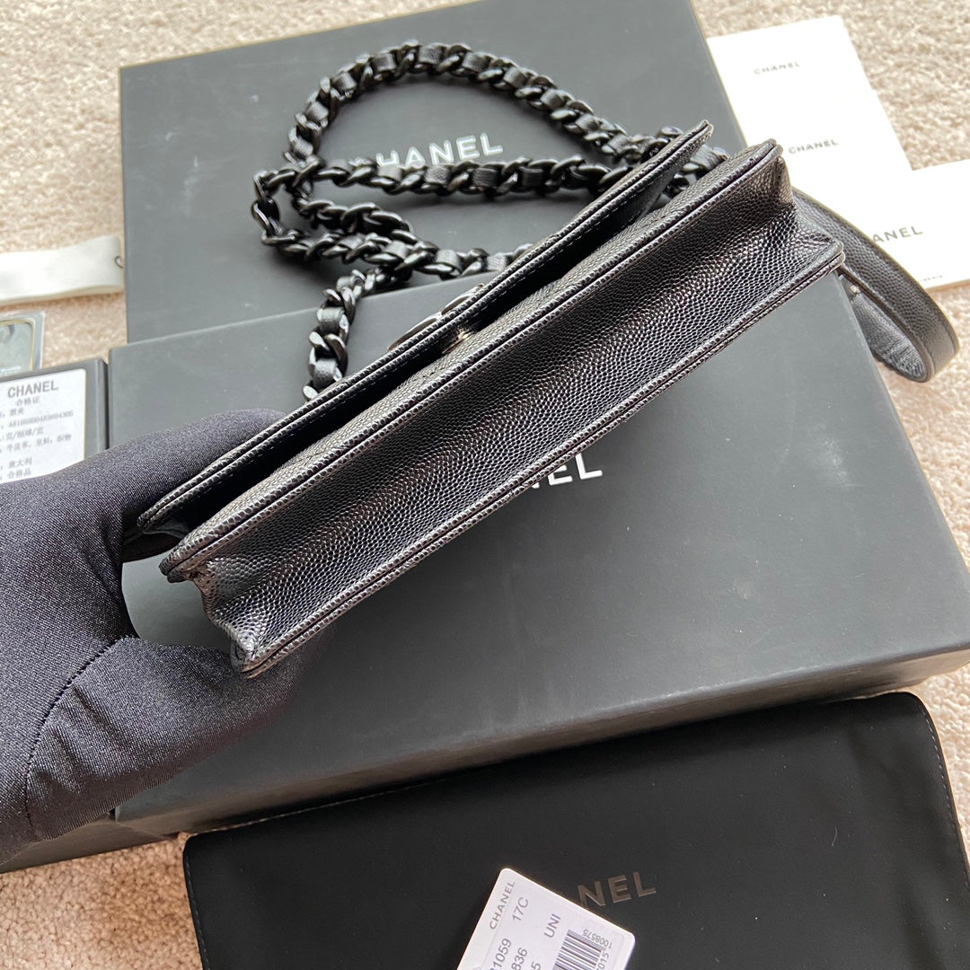 CC Classic Woc 20 cm en cuir de veau grainé noir