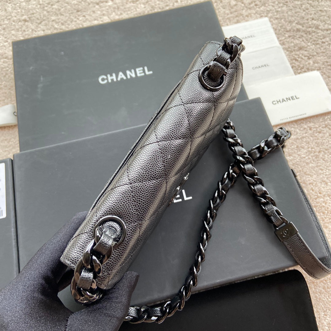 CC Classic Woc 20 cm en cuir de veau grainé noir