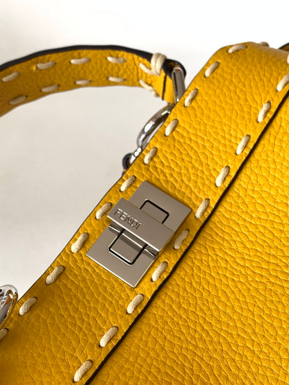 ピーカブー ミニ セレリア バッグ 23cm イエローレザー ショーツ 220ステッチ 手縫い