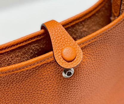 Mini Evelyne 18 cm Orange vif Togo Shw