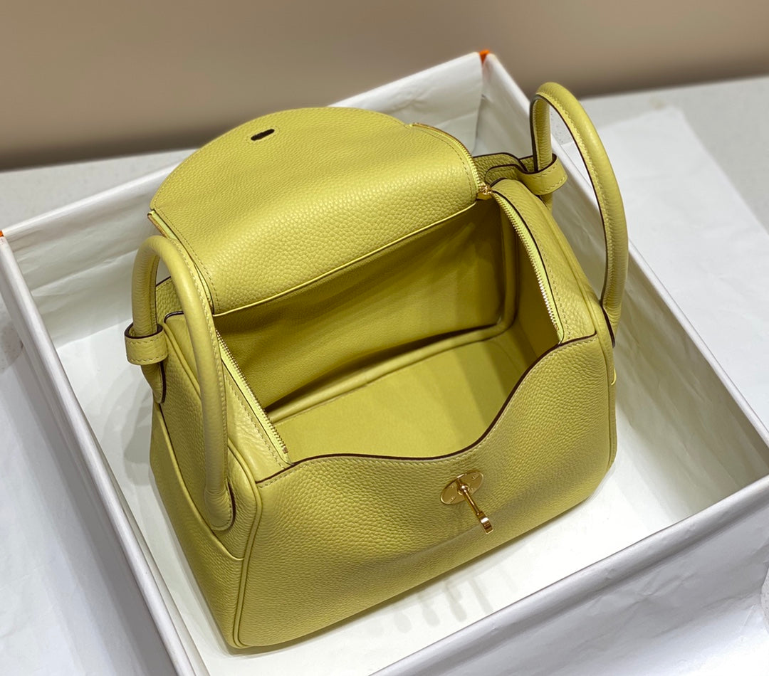 SAC HM LINDY 30 CUIR TAURILLON CLEMENCE CITRON