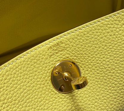 SAC HM LINDY 30 CUIR TAURILLON CLEMENCE CITRON