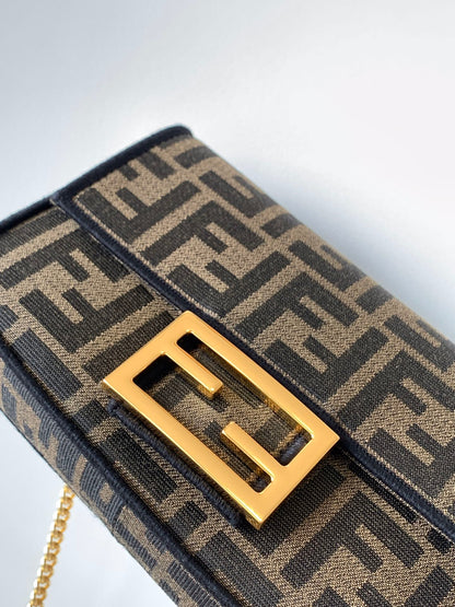 フェンド バゲット 20 ブラウン FF ジャカード生地バッグ Ghw 