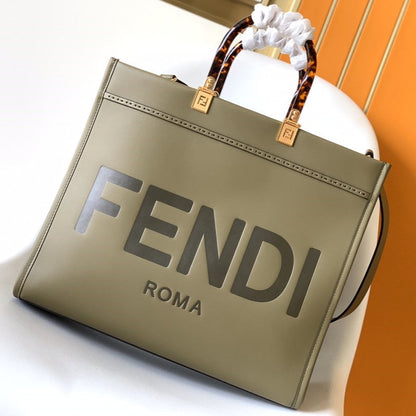 Sac Fend Sunshine Medium 35 en cuir olive 