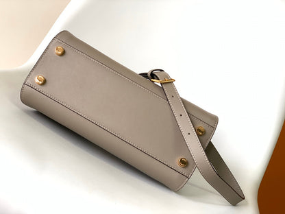 ピーカブー ISeeU スモール 27cm バッグ ブラウン ラムスキン ゴールド金具