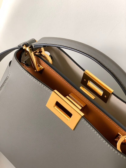 Sac Peekaboo ISeeU Small 27 cm en cuir d'agneau gris et accessoires dorés 