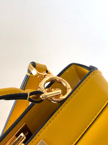 Sac Peekaboo ISeeU Petite 20 Cuir d'agneau jaune Ghw 