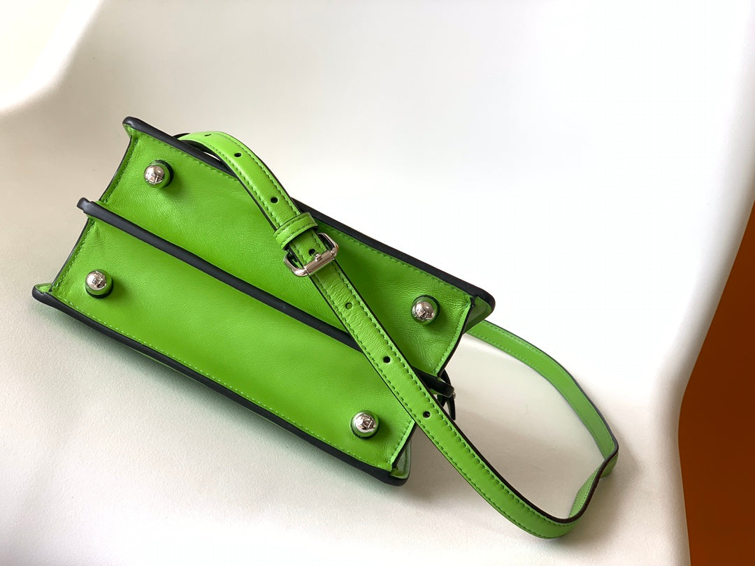 Sac Peekaboo ISeeU Petite 20 en cuir d'agneau vert Shw 