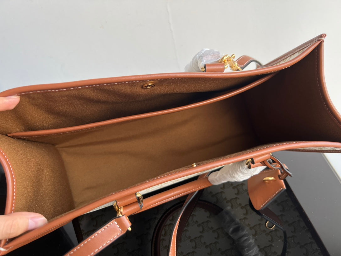 トリップホーム カバス 35 ホワイトクリーム カーフスキン トートバッグ