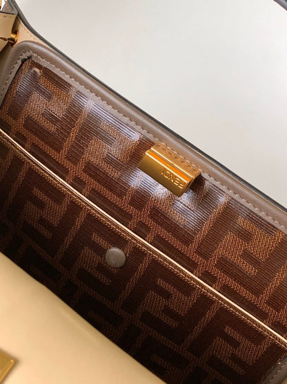 Sac Peekaboo X-lite medium 30 cm en cuir d'agneau marron et accessoires dorés 