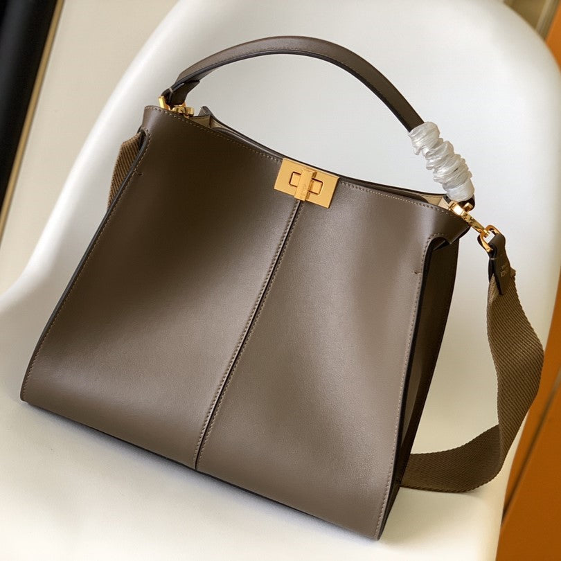 Sac Peekaboo X-lite medium 30 cm en cuir d'agneau marron et accessoires dorés 