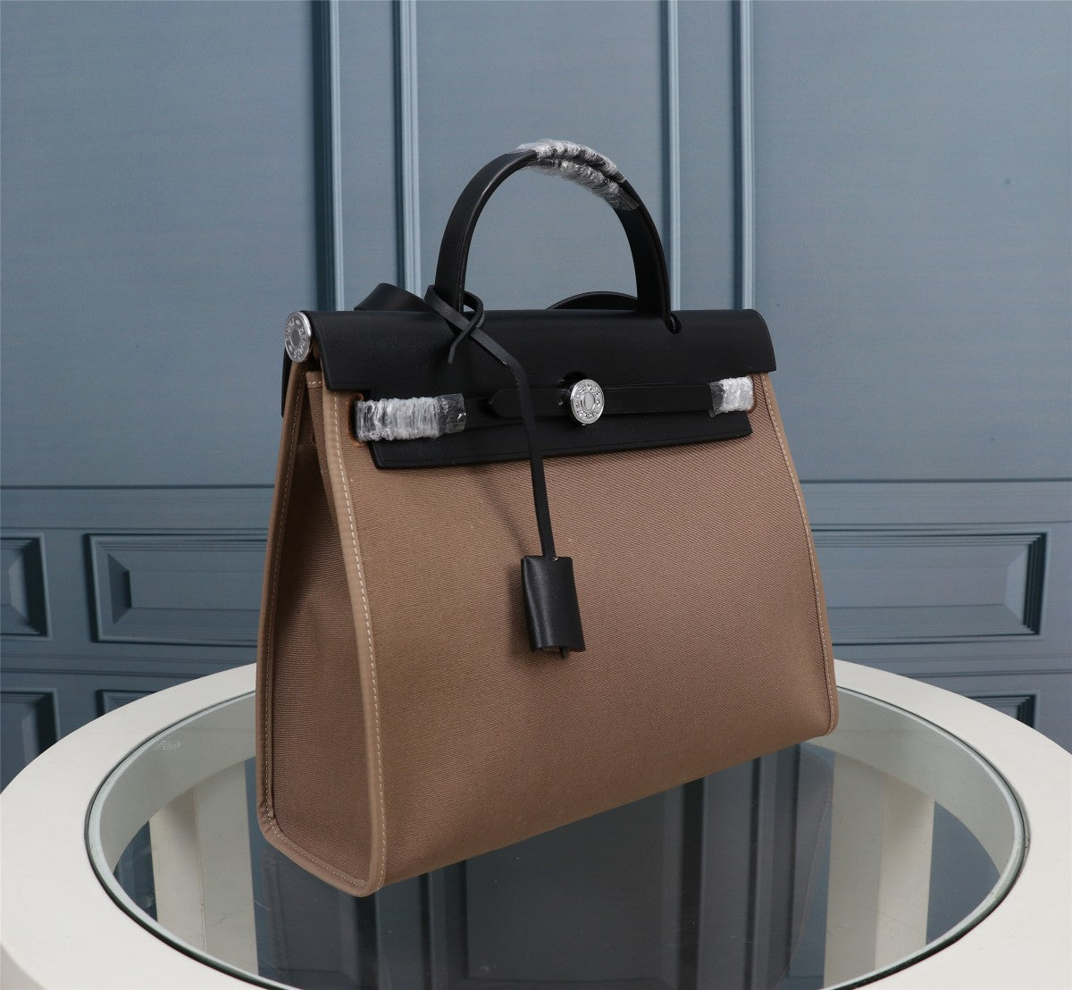 HM HERBAG ZIP 31 TOILE NOIRE ET MARRON CENDRÉ