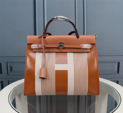 HM HERBAG ZIP 31 TOILE À MOTIF CENDRE ET CRÈME