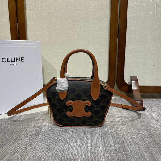 SAC À MAIN 20 EN TOILE TRIOMPHE NOIRE ET CUIR DE VEAU MARRON