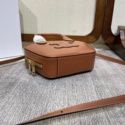 トリオンフ トップハンドルバッグ 20 ブロンズブラウン カーフスキン