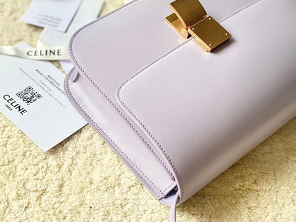 SAC CLASSIQUE MOYEN CELINE 24 CM EN CUIR DE VEAU VIOLET CLAIR