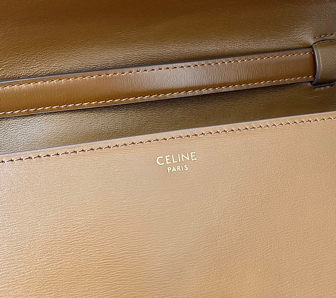 セリーヌ ミディアム クラシック バッグ 24cm ゴールド カーフスキン