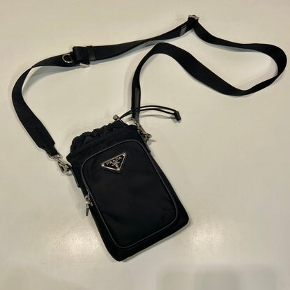 SAC POUR TÉLÉPHONE 18 EN RE-NYLON NOIR