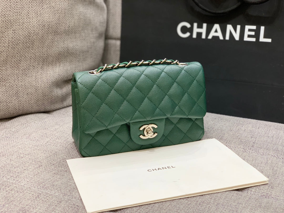 mini sac à rabat 20 cm bleu foncé vert caviar matériel argenté 