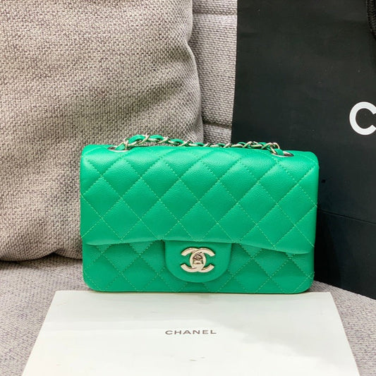 mini sac à rabat 20 cm vert foncé caviar matériel argenté 