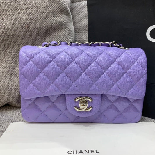 mini sac à rabat 20 cm violet caviar matériel argenté 