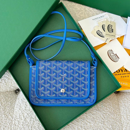 Portefeuille de poche Plumet 20 en toile Goyardine bleu saphir et garniture en cuir d'agneau