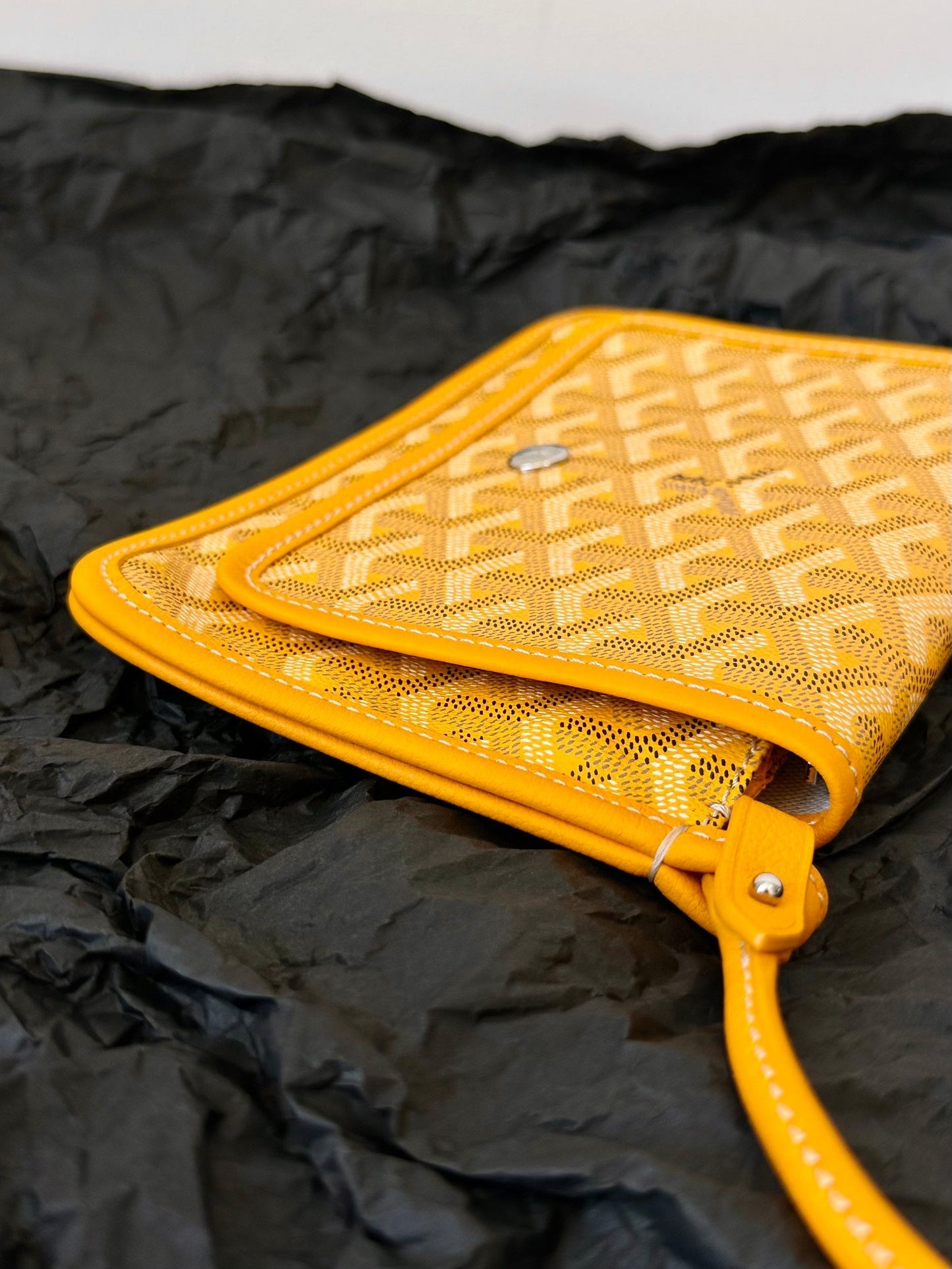 プルメット ポケットウォレット 20 イエロー ゴヤルディン キャンバス＆ラムスキントリム