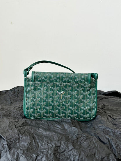 PORTEFEUILLE PLUMET POCKET 20 EN TOILE GOYARDINE VERTE ET GARNITURE AGNEAU