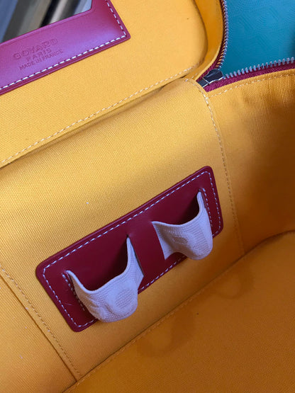 Trousse de toilette Muse 20 en toile Goyardine rouge classique