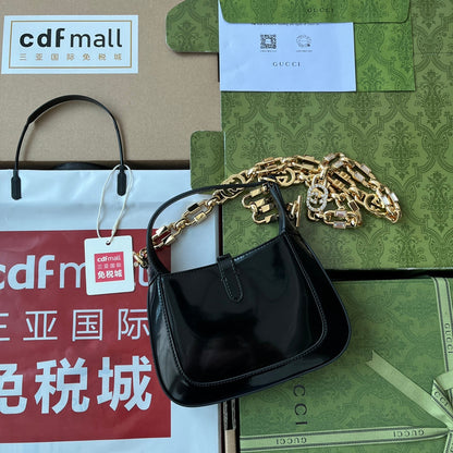 gg jackie mini 19 cm en cuir de veau noir avec chaîne