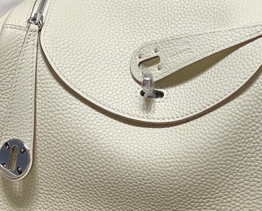 SAC HM LINDY 26 EN CUIR TAURILLON CLEMENCE BLANC