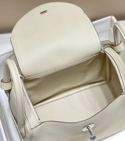 SAC HM LINDY 26 EN CUIR TAURILLON CLEMENCE BLANC
