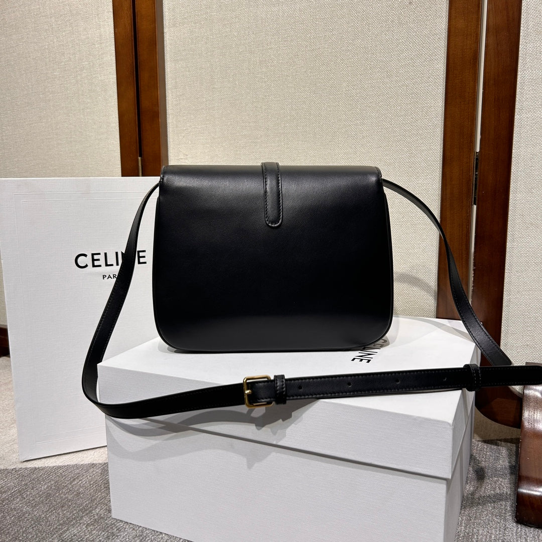 TABOU フラップバッグ 22インチ ブラック スムースカーフスキン ゴールドロック