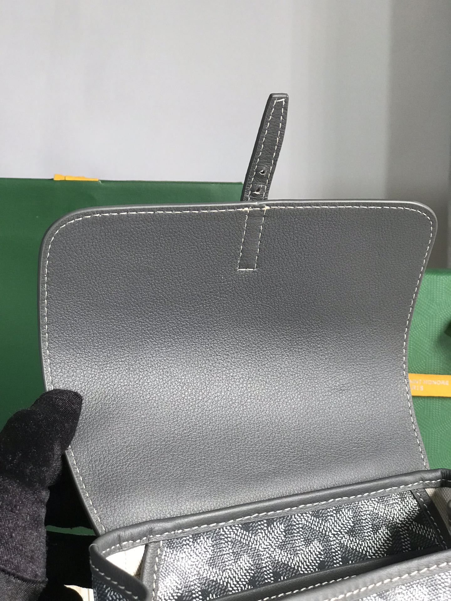 Mini sac à dos Alpin 21 en cuir d'agneau gris et toile Goyardine