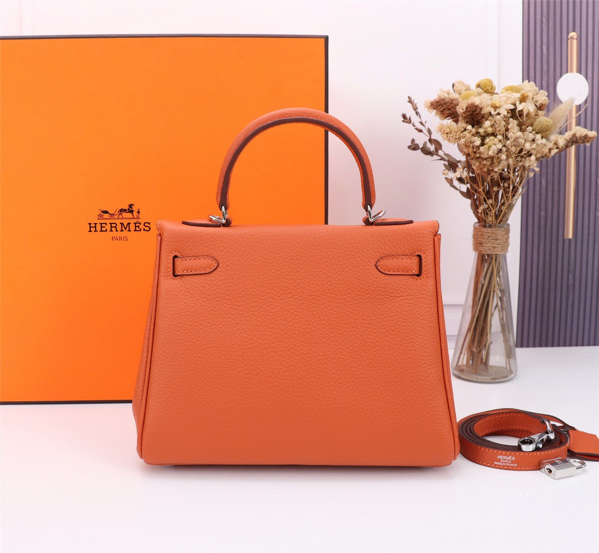 SAC HM KELLY 28 ORANGE TOGO QUINCAILLERIE ARGENTÉE