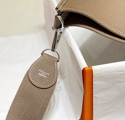 Evelyne 29cm Marron Togo Shw