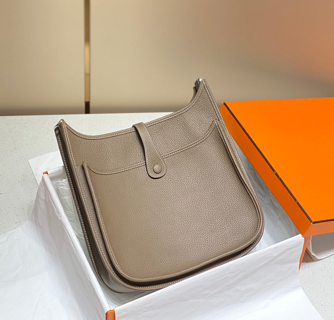 Evelyne 29cm Marron Togo Shw