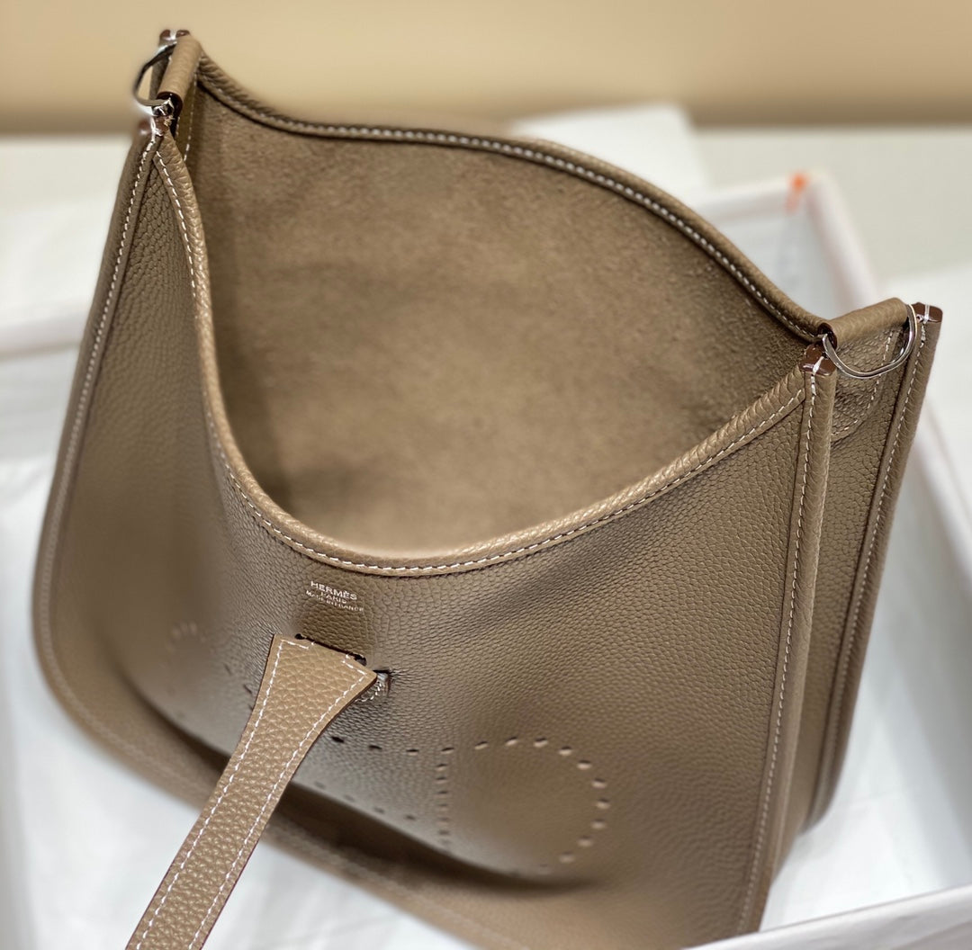 Evelyne 29cm Marron Togo Shw