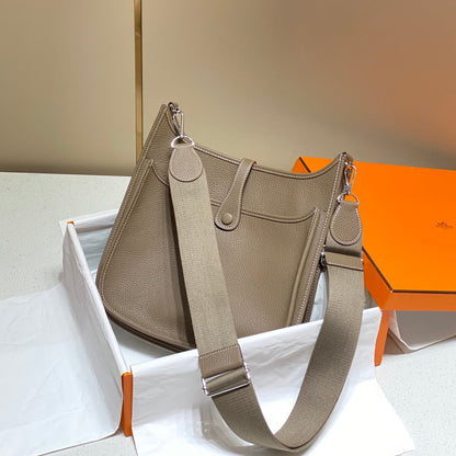 Evelyne 29cm Marron Togo Shw