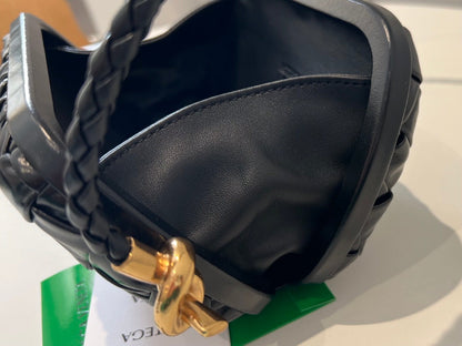 NOEUD 20 EN CUIR D'AGNEAU NOIR AVEC CHAÎNE