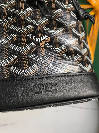 SAC SEAU PETIT FLOT 22 EN TOILE GOYARDINE NOIRE ET BORDURE EN AGNEAU