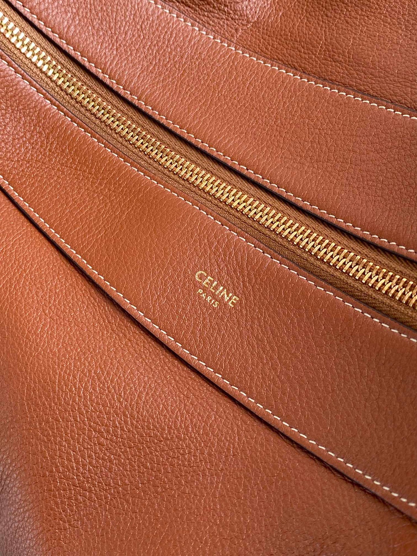 SAC SOUS LES BRAS ROMY 43 CUIR DE VEAU ORANGE ROUILLE