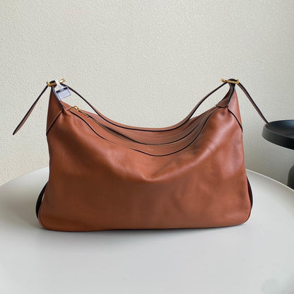 SAC SOUS LES BRAS ROMY 43 CUIR DE VEAU ORANGE ROUILLE