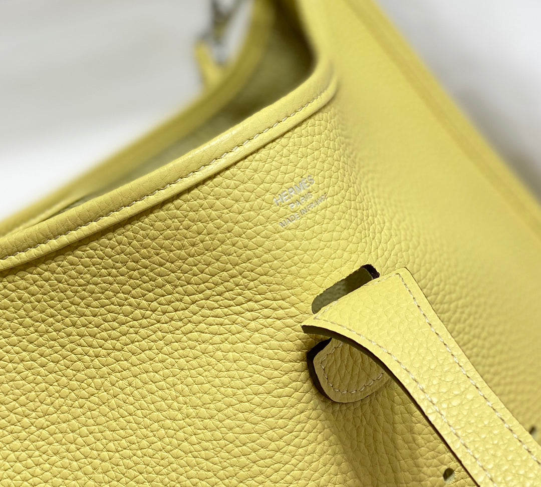 Evelyne 29cm Jaune Togo Shw