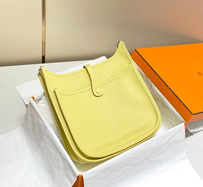 Evelyne 29cm Jaune Togo Shw