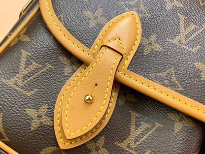LV ジベシエール 28cm ブラウン モノグラム キャンバス 205872